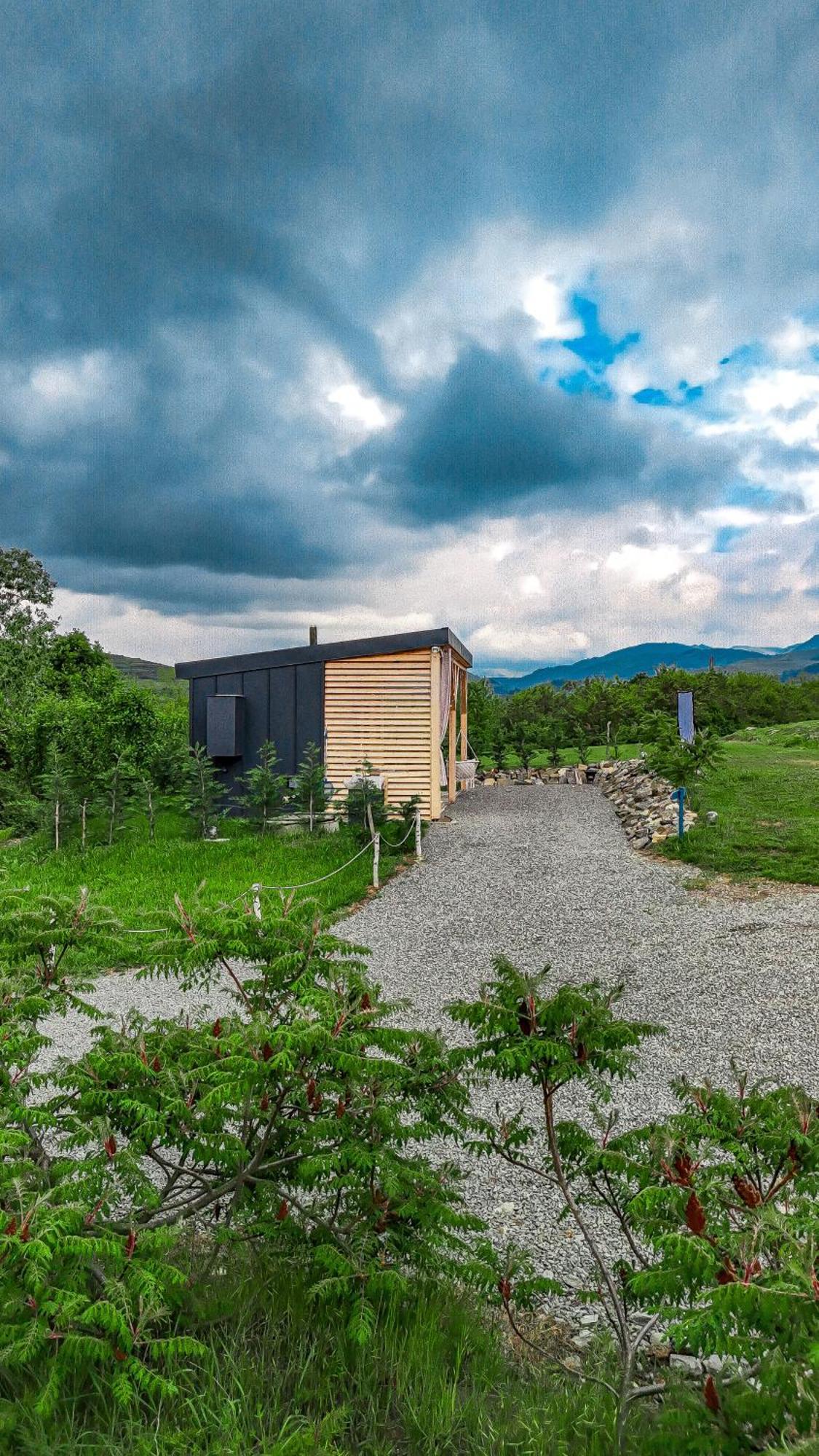 Kubiq Transalpina Vila Petresti Exterior foto